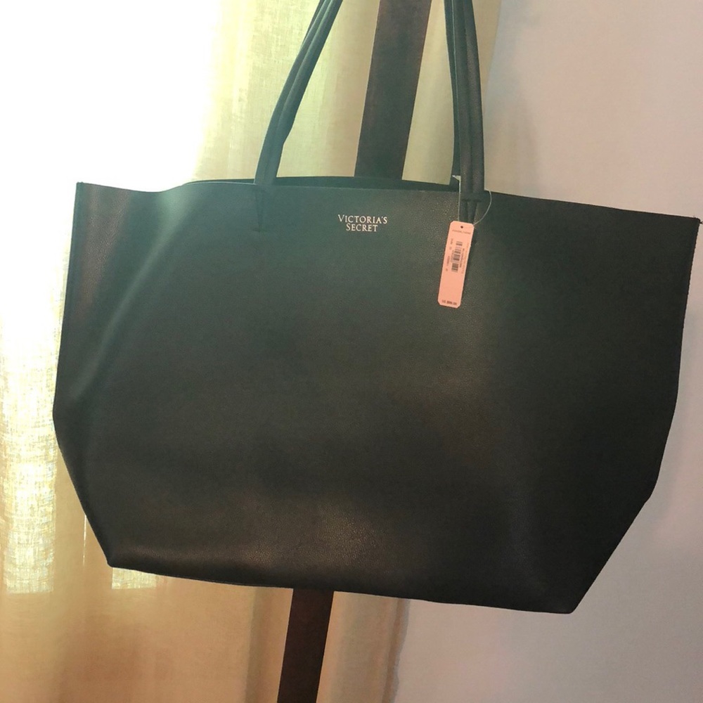 Black Victoria secret bag